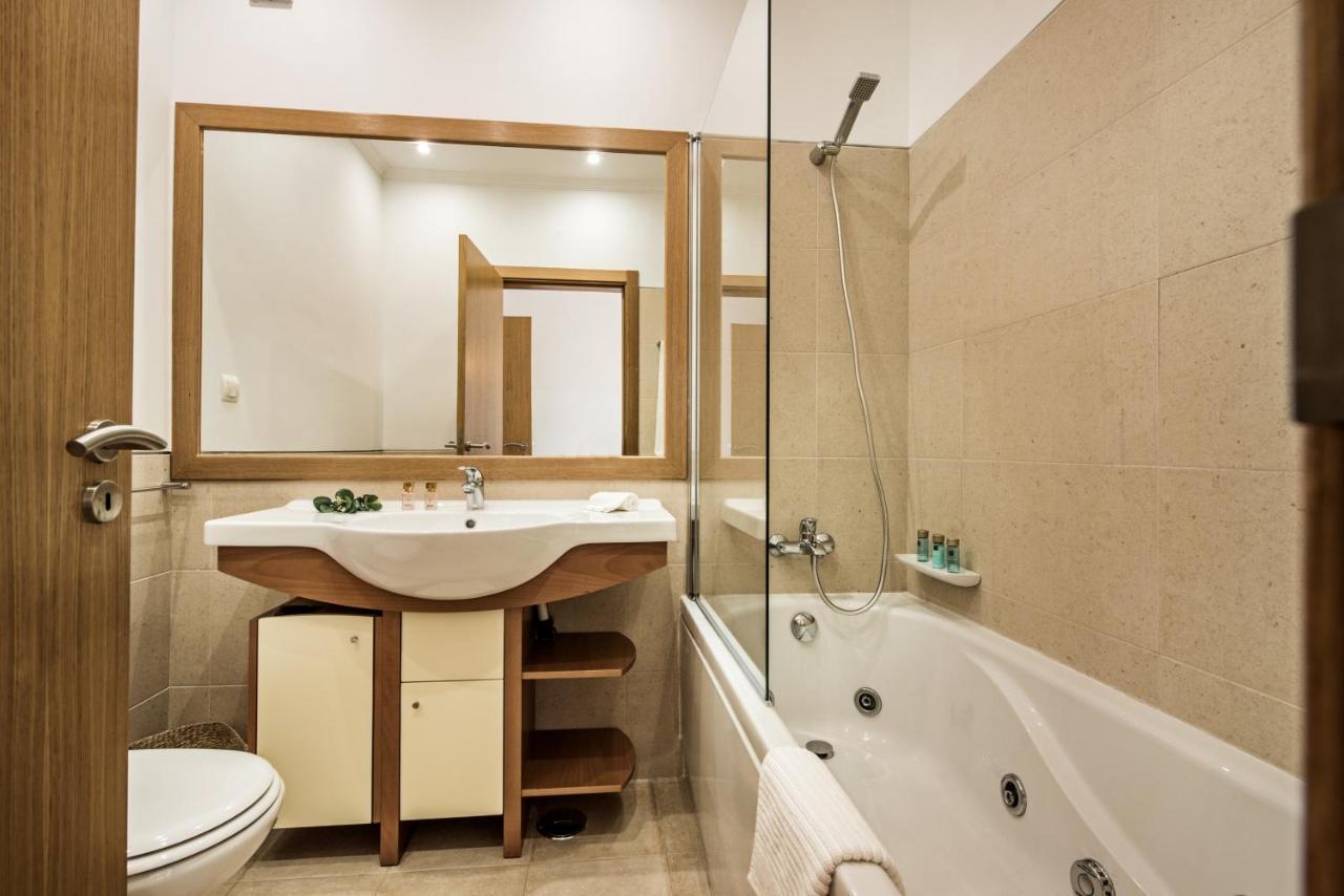 Beautiful Two Bedroom Apartment With Roof Terrace カルヴォエイロ エクステリア 写真