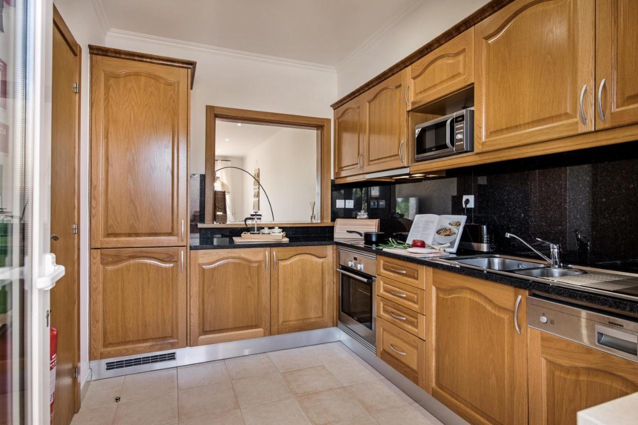 Beautiful Two Bedroom Apartment With Roof Terrace カルヴォエイロ エクステリア 写真