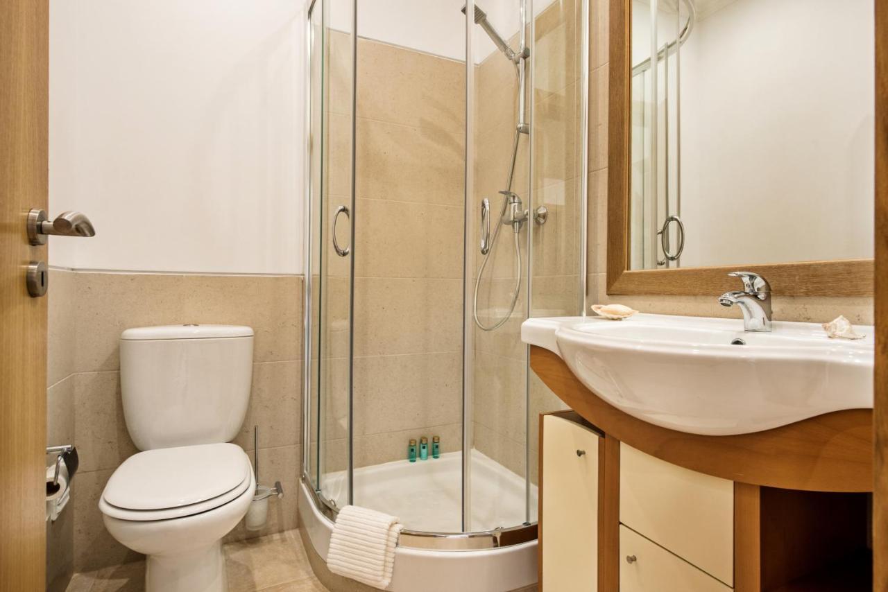 Beautiful Two Bedroom Apartment With Roof Terrace カルヴォエイロ エクステリア 写真